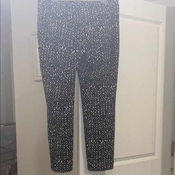Black and White Patterned Pants - Picture 5 of 7